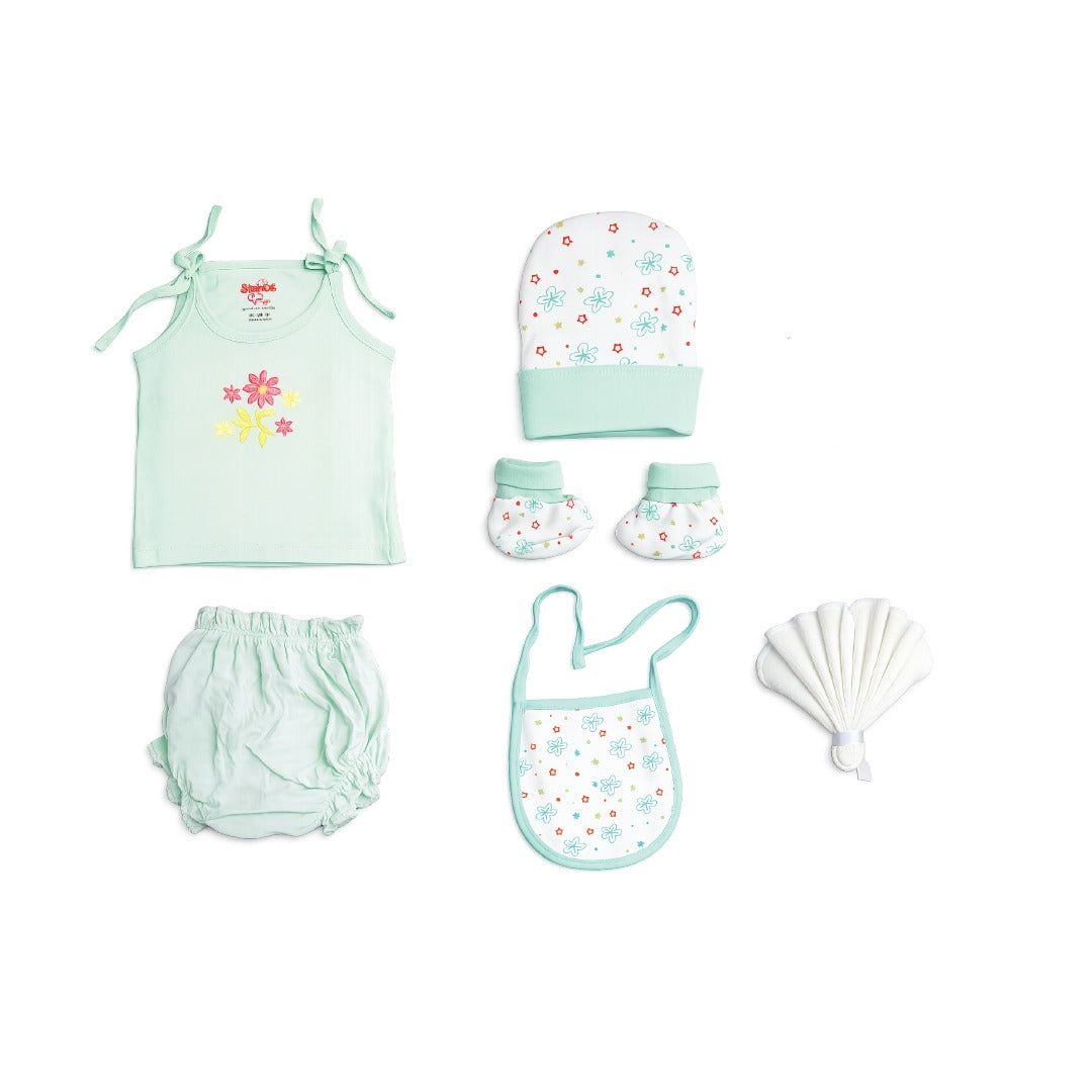 SkinCo Gift Set III for Girls – 6 Piece Soft Cotton Newborn Gift Set