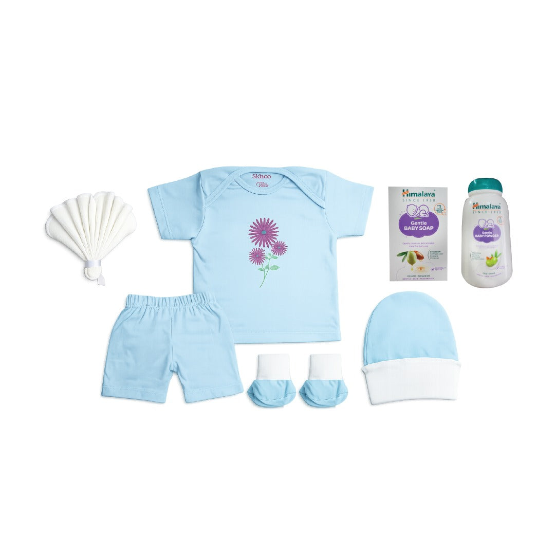SkinCo Gift Set I Unisex – 7 Piece Newborn Clothing Set with Free Soap & Powder